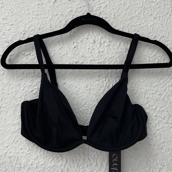 CUUP ‘The Plunge’ Swim Bikini Top in Black - Picture 9 of 11